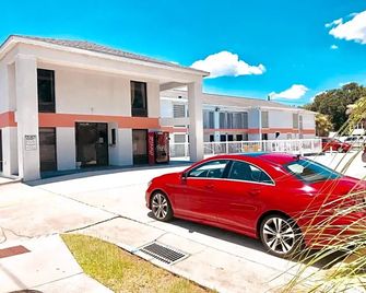 سكاي سويتس - تيبي ايلاند - مبنى