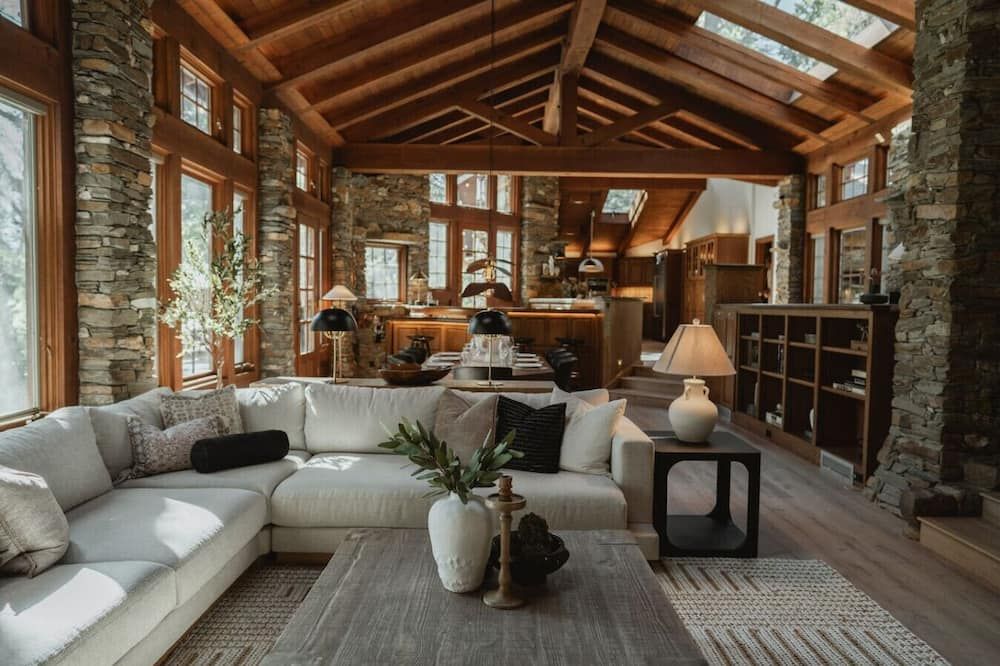 Luxury Nature Getaway Stone House by Casa Oso - Mariposa - Habitación
