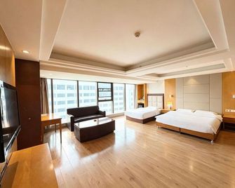 Jinpu Hotel - Yulin - Habitación
