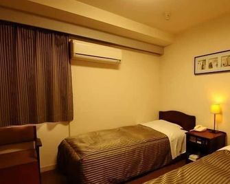 Hotel Mito Silver Inn - Mito - Κρεβατοκάμαρα
