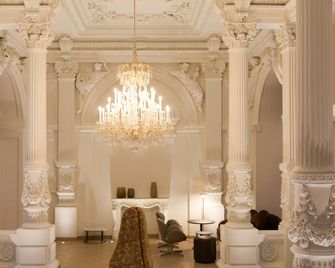 Motel One Wien Staatsoper - Vienna - Lobby