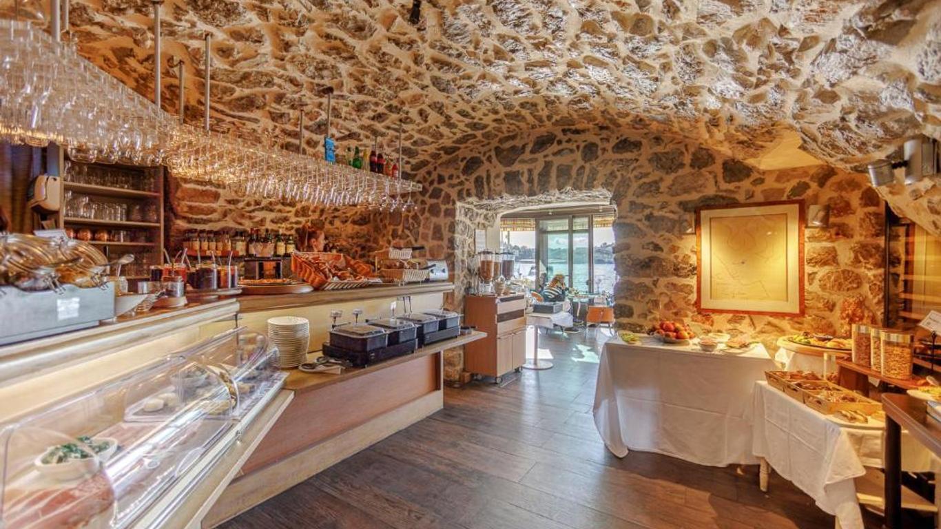 فندق ويلكوم