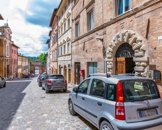 Appartamento Valbona nel cuore di Urbino - Urbino