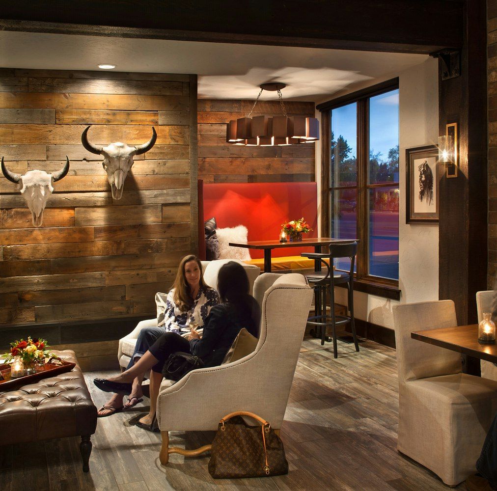 ذا فايربراند هوتل - ويتيفيش - بار