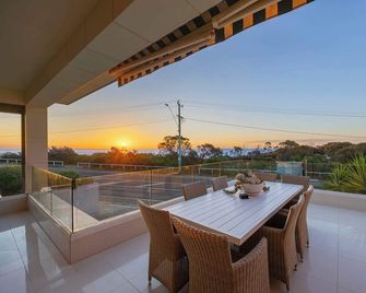 Bella Vista Mornington Esplanade - Mornington - Balcony