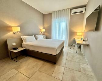Hotel Riva Del Sole - Giovinazzo - Habitació