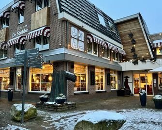 De Stobbe hotel & suites - Ruinen - Gebäude