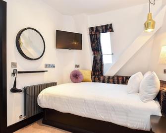 The Lane - Boutique Residence - Galway - Bedroom
