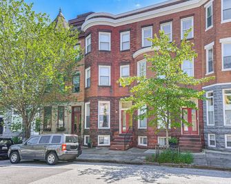 1 Mi to Druid Hill Park: Quaint Baltimore Apt - Baltimore - Building