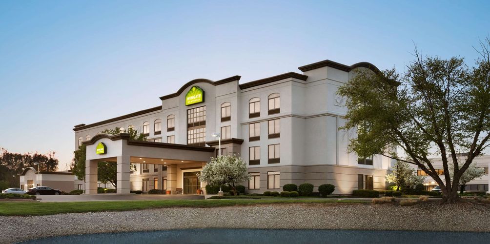 Wingate By Wyndham Cincinnati Blue Ash 88 1 3 8 Cincinnati Hotel Deals Reviews Kayak