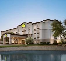 Wingate by Wyndham Cincinnati/Blue Ash