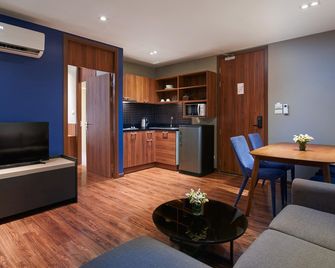 Amp Am House Bangkok Hotel - Bangkok - Bedroom