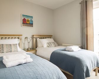 Swan Cottage - Arundel - Bedroom