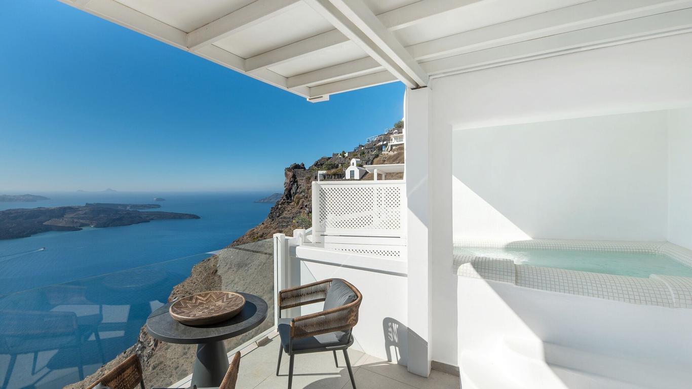 Aqua Luxury Suites