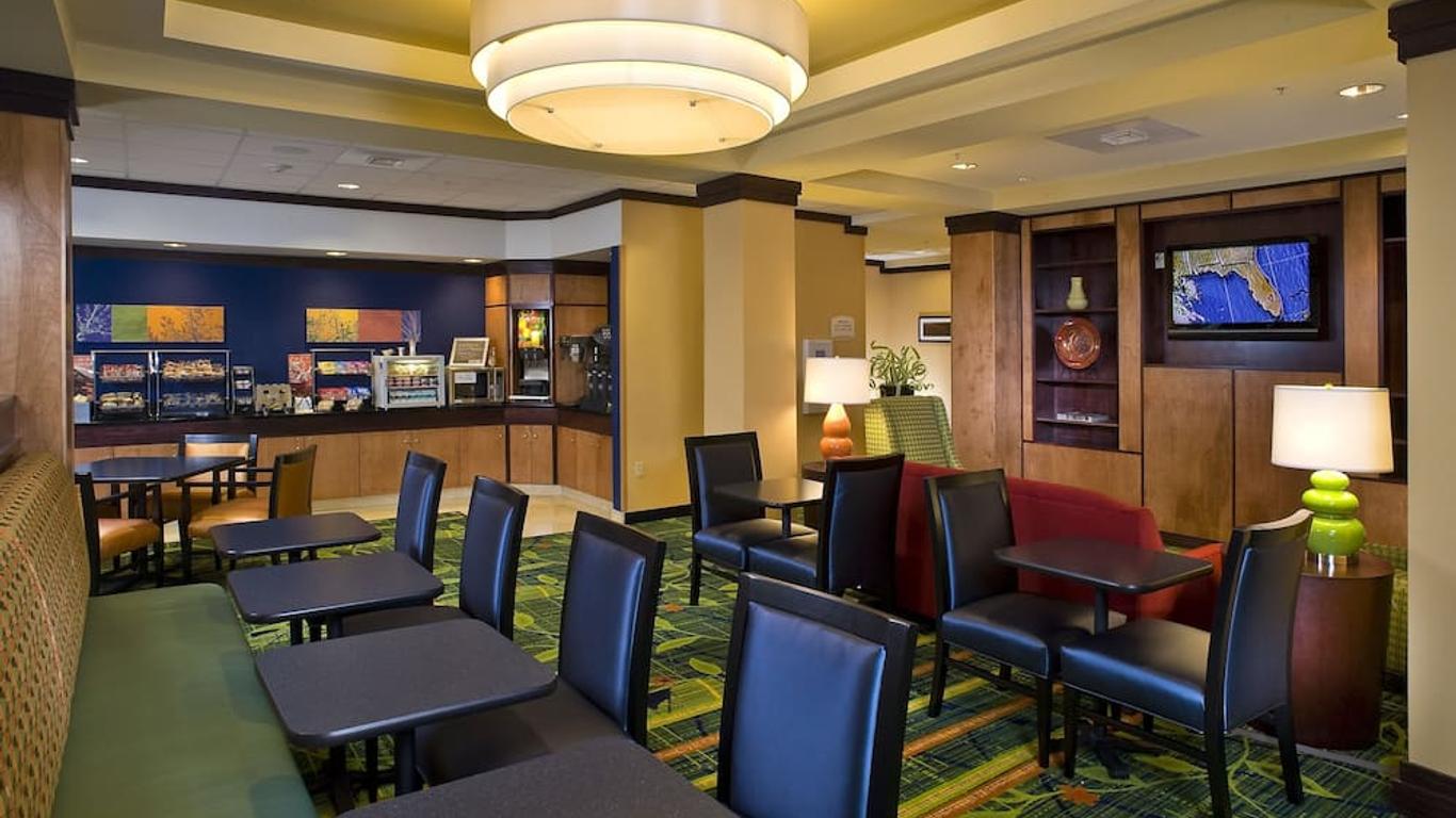 Fairfield Inn & Suites by Marriott Washington Dulles Airport South/Chantilly