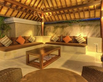 Gili Villas - Pemenang - Sala