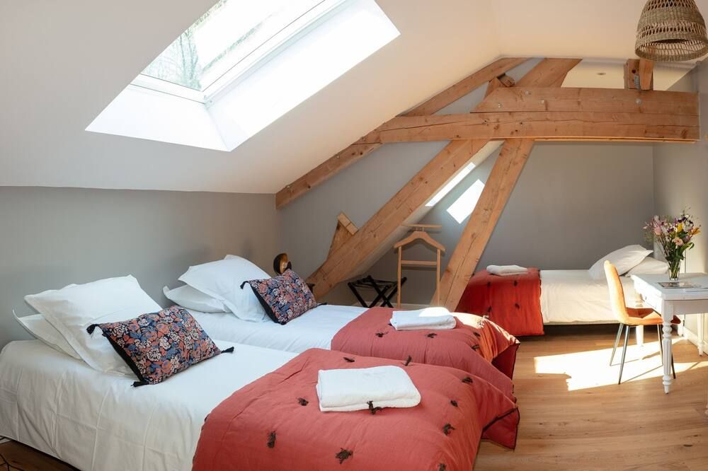 La Porte d'Arcy - grand jardin et piscine privée - Fère-en-Tardenois - Schlafzimmer