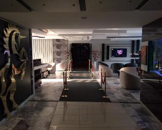 ليدر أوتل - اسطنبول - ردهة