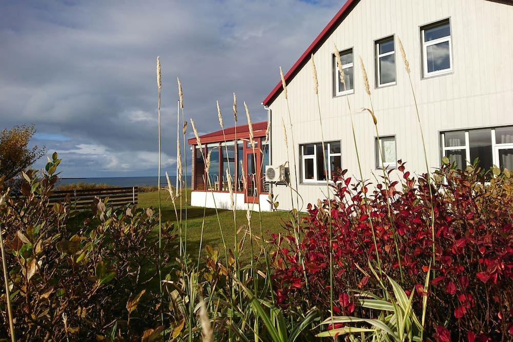 سور بار جيتس هاوس