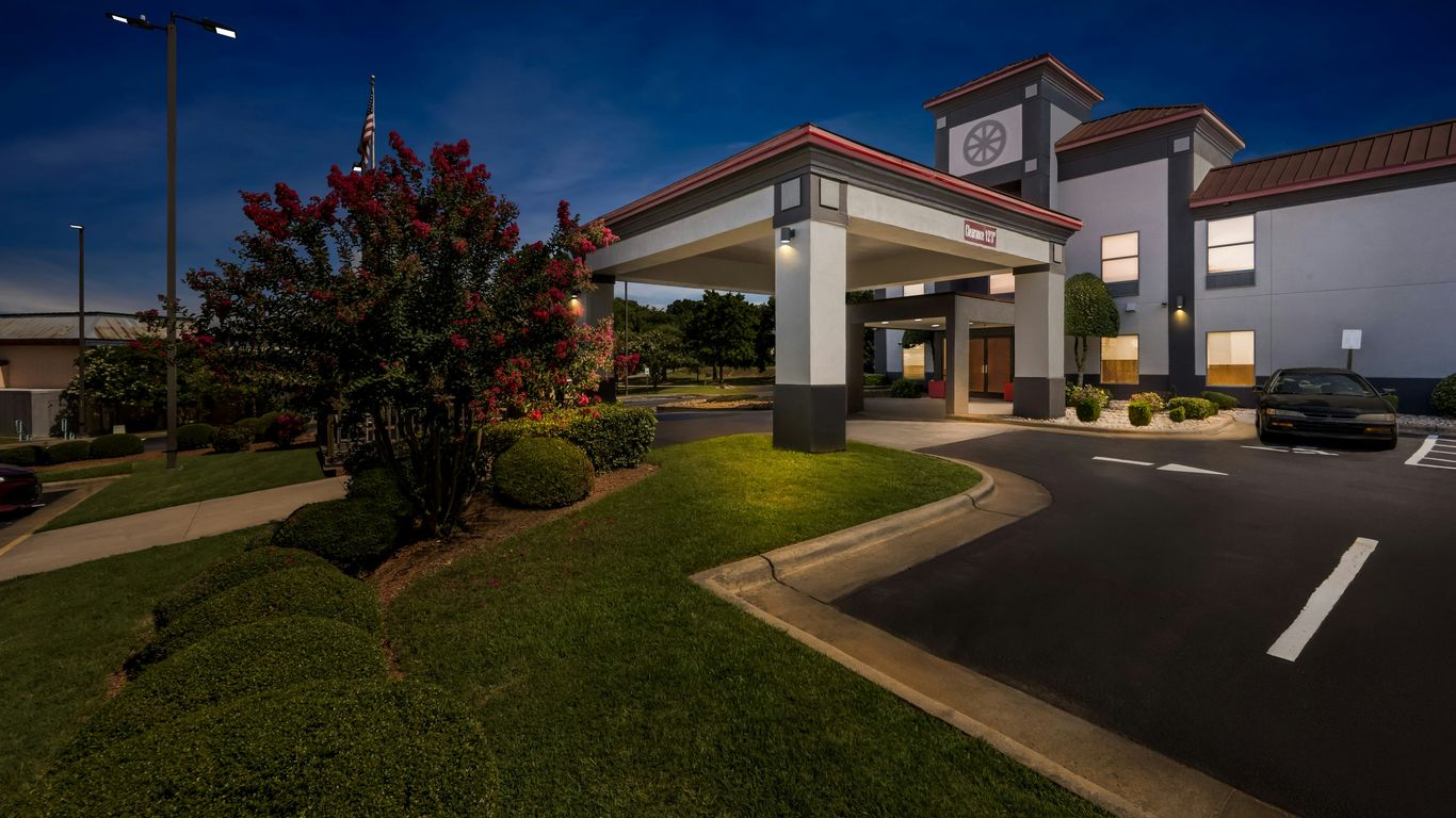 Red Roof PLUS+ Henderson