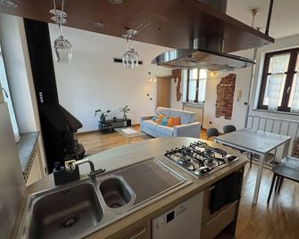 Charly Host Piozzo - Piozzo - Cocina