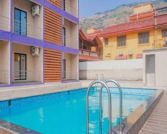 Hotel O Devansh - Malavli - Pool