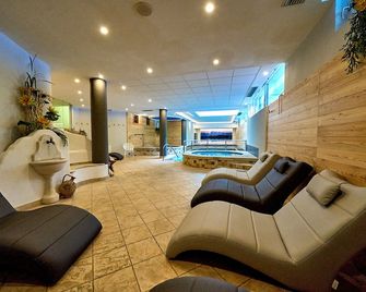 Hotel Cristina - Pinzolo - Spa