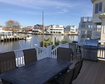Waterfront Lagoon Home, Beach Haven West, Lbi - Long Beach - Balcón