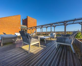 Luxury 1 Bedroom Serviced Apartment in the Heart of Stevenage - Stevenage - Balcony