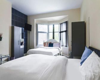 The Longlands Hotel - Middlesbrough - Schlafzimmer