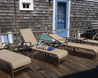 Angels Landing waterfront property in center of town, Unit #18 - Provincetown - Patio