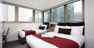 George Williams Hotel - Brisbane - Schlafzimmer