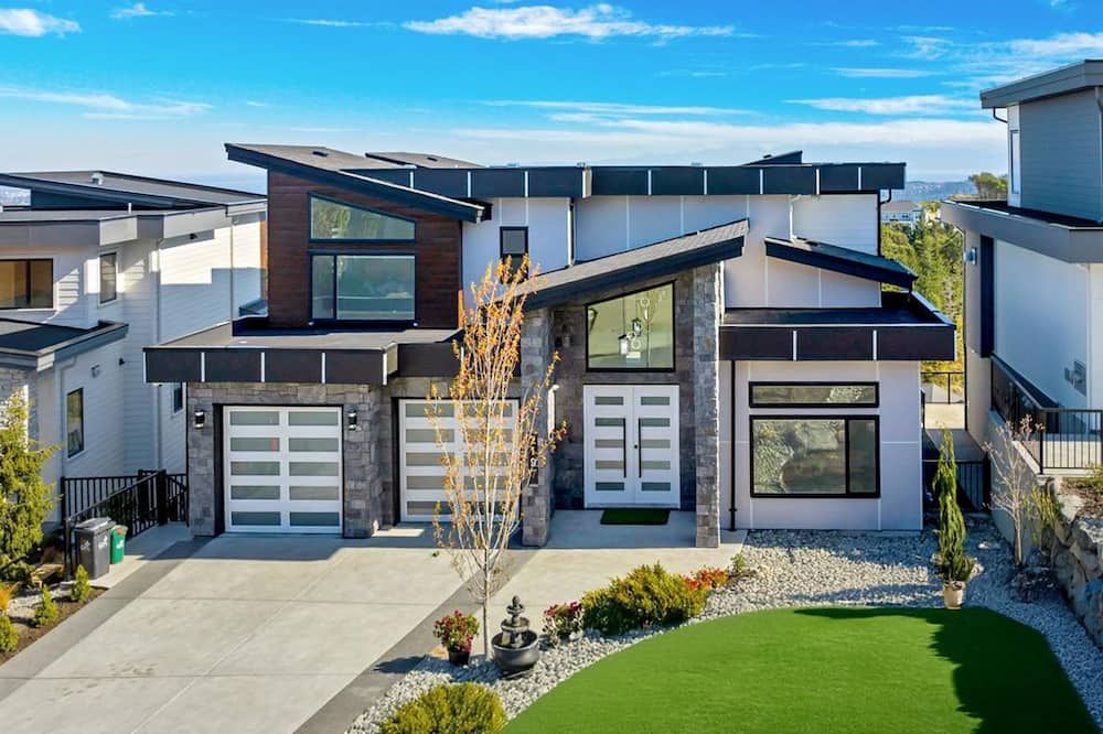 Luxury Home - Victoria - Edificio