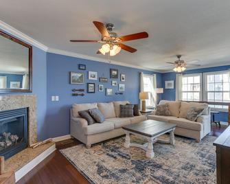 Beach House on the Bay - Norfolk - Sala de estar