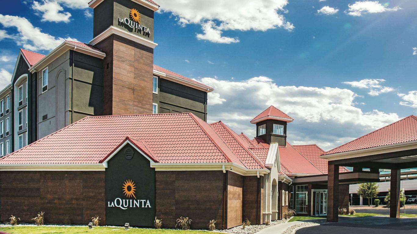 La Quinta Inn & Suites by Wyndham Las Vegas Summerlin Tech