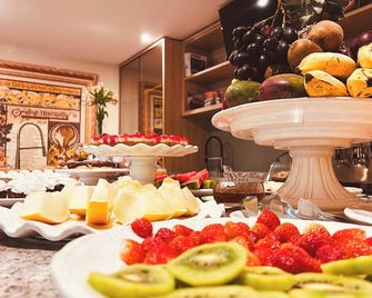 Hotel Chateau - Campos do Jordão