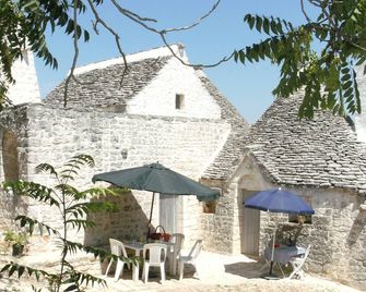 Trulli e Masseria Ianella - Locorotondo - Patio