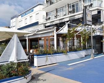 Hotel Ampolla Sol - L'Ampolla - Building