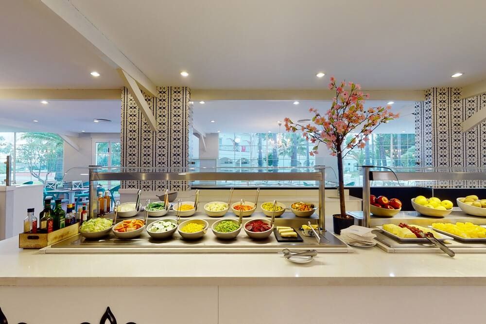 Garden Saladina - Adults Only - Can Picafort - Buffet