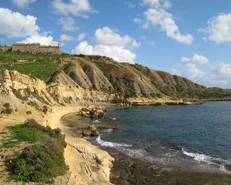 Fort Chambray Apartment - Għajnsielem - Plaża