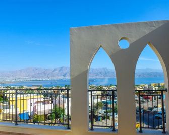 Sea View Coral Suite - 埃拉特 - 陽台