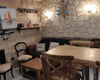 Chez Isa Maison de pêcheur Etretat - Yport - Dining room