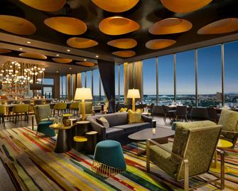 ذا فيف هوتيل في آناهايم، أحد فنادق تريبيوت بورتفوليو - انهايم - ردهة