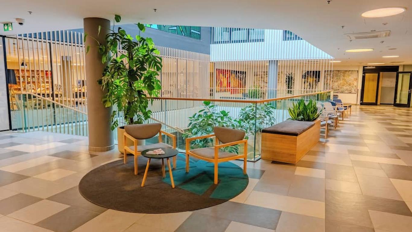 Hotel Academia