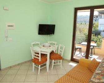 Casa Vacanze Anza - Capo d'Orlando - Dining room