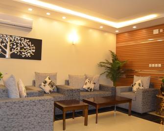 Beautat Hotel - Abha - Lounge