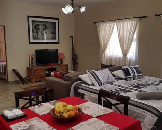 Cottage Lenise - Phalaborwa