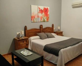 Hostal El Rincon de la Vera - Losar de la Vera - Bedroom
