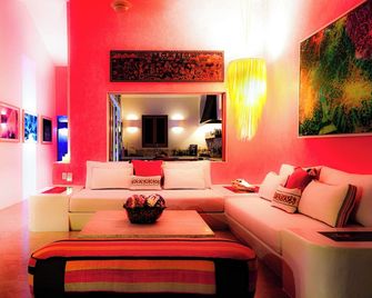 Casita Jazmin Careyes - Beachfront Villa - Infinity Pool - Exoticdigs Collection - Costa Careyes - Sala de estar