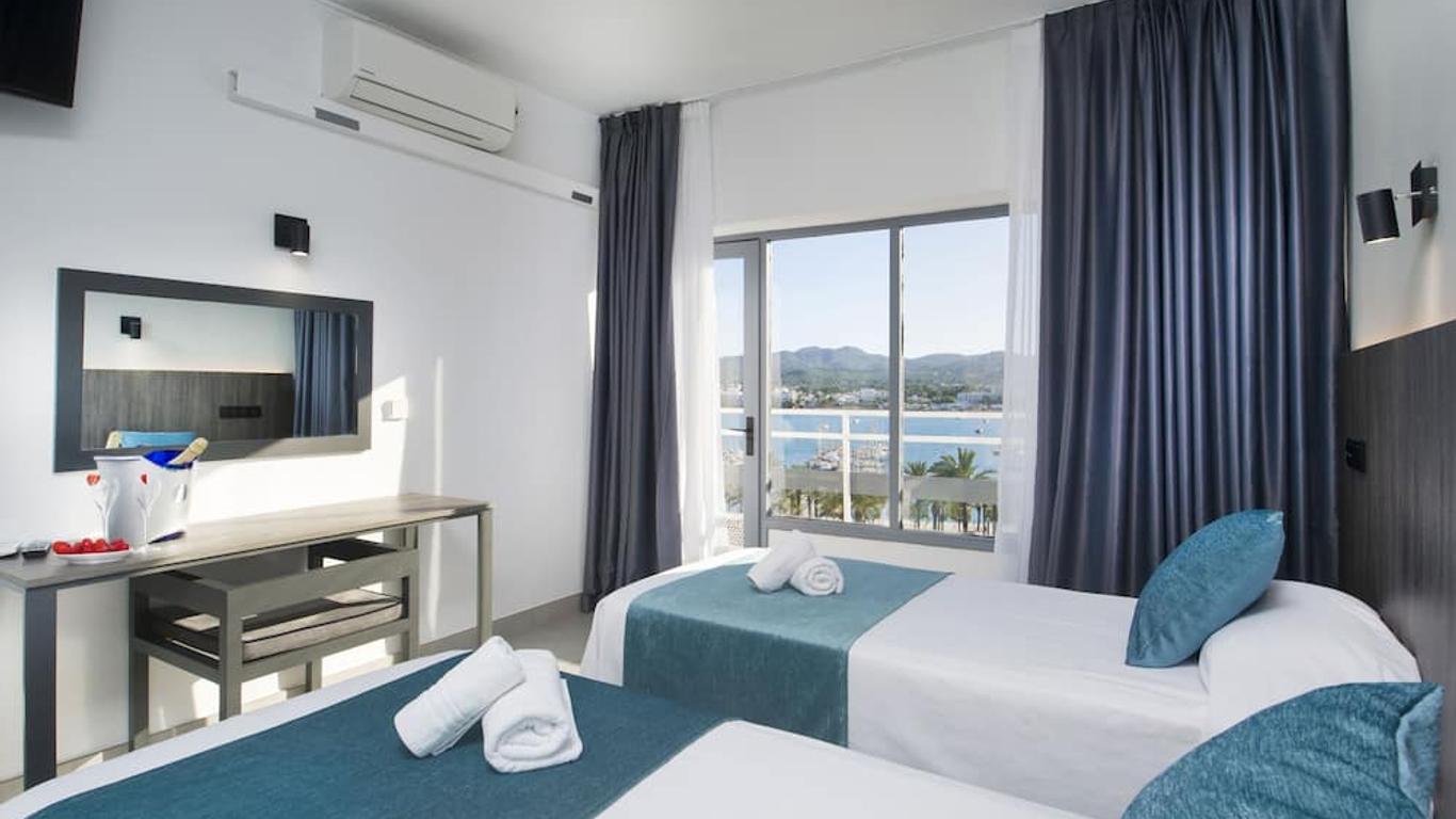 هوتل بايز إيبيزا